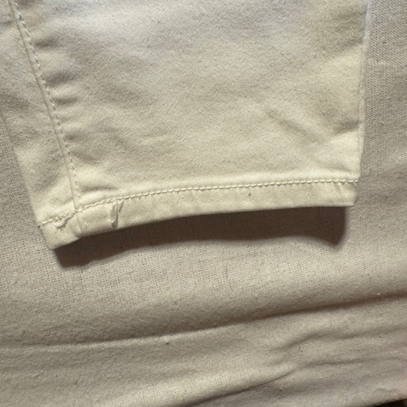 Maurices Women Size 18W White Skinny Jeans Smooth Denim - Picture 2 of 9